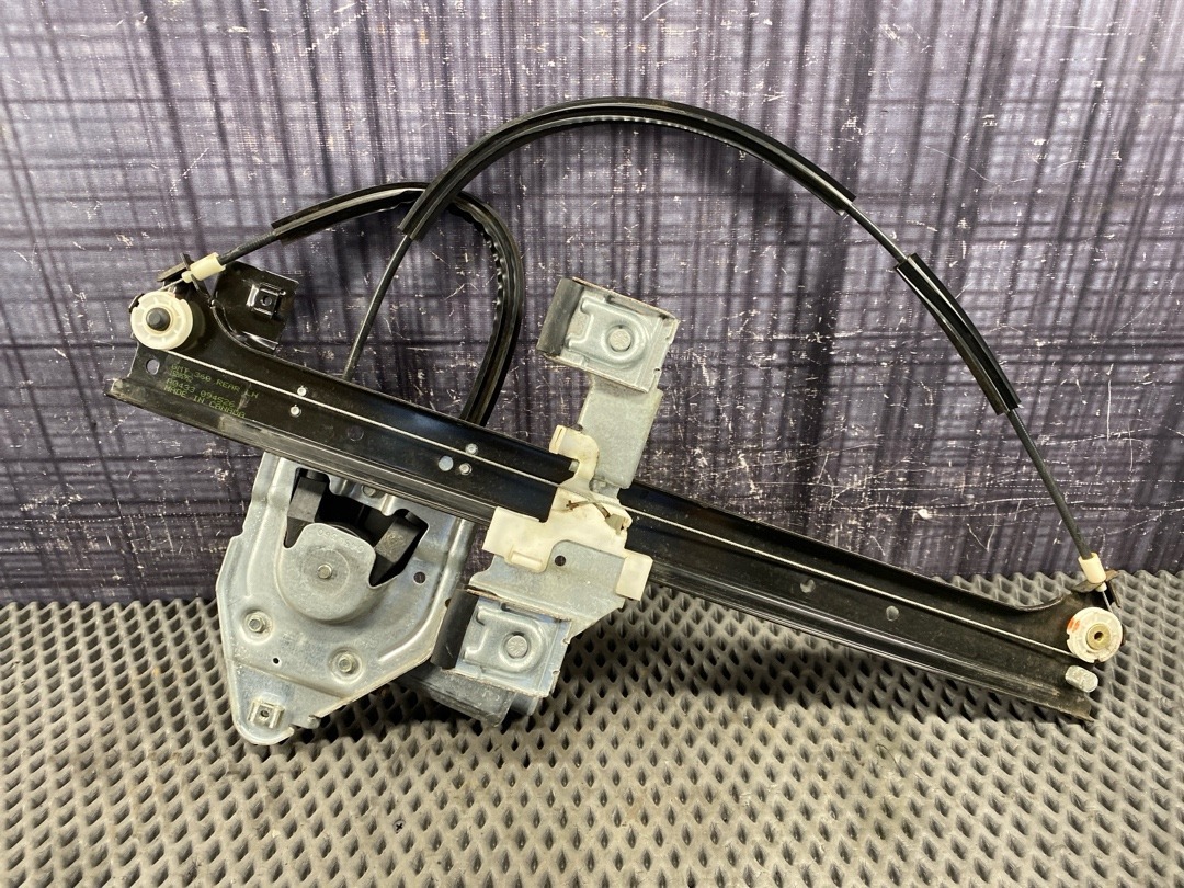 Стеклоподъемник, 3640 рублей, Красноярск