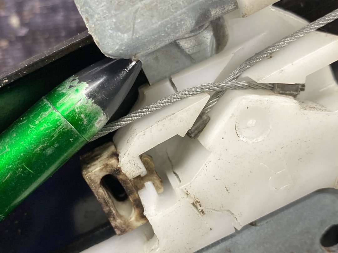 Стеклоподъемник, 3640 рублей, Красноярск