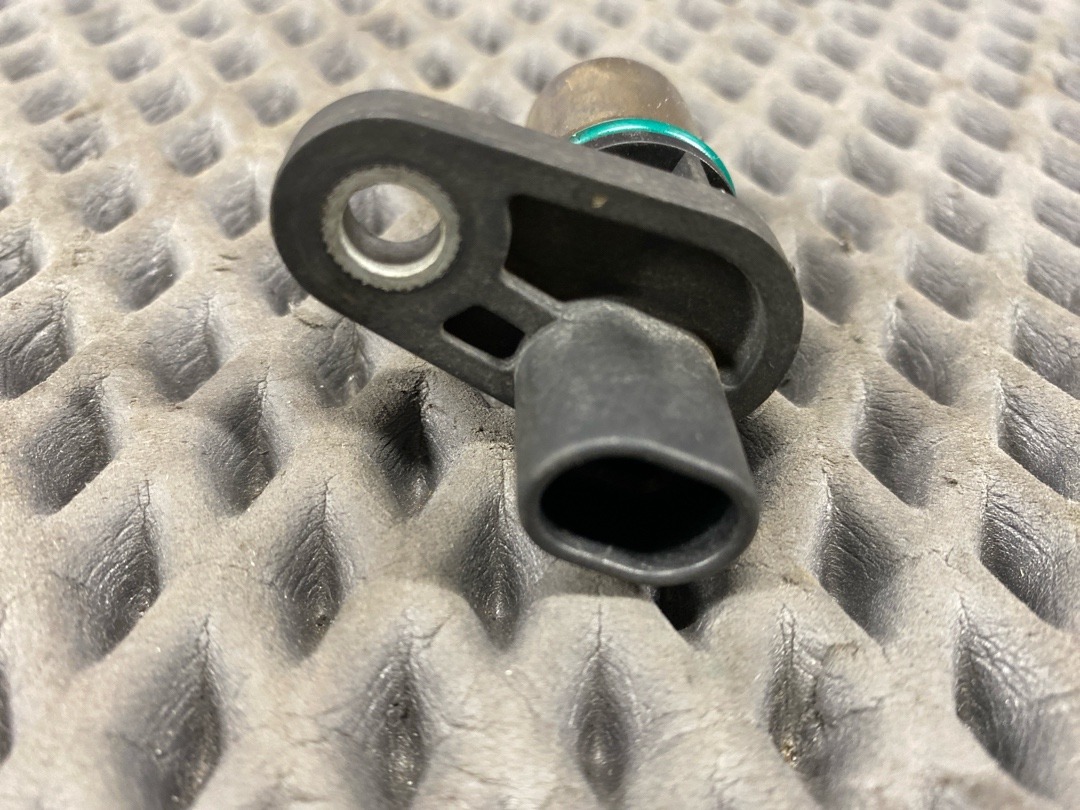 Датчик коленвала, 2420 рублей, Красноярск