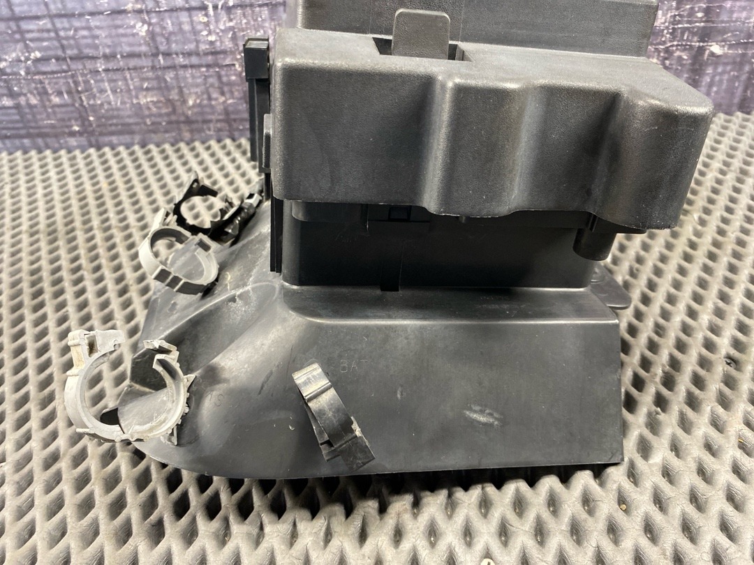 Блок предохранителей, 2124 рублей, Красноярск