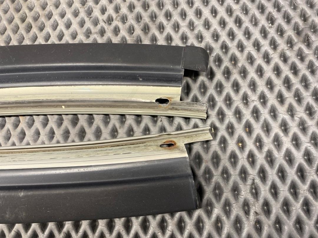 Молдинг лобового стекла, 1320 рублей, Красноярск