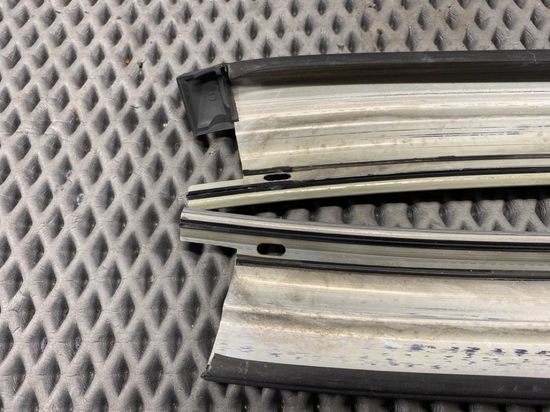 Молдинг лобового стекла, 1320 рублей, Красноярск