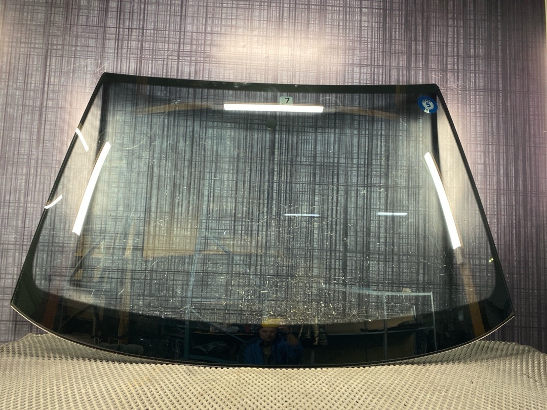 Стекло лобовое, 7583 рублей, Красноярск