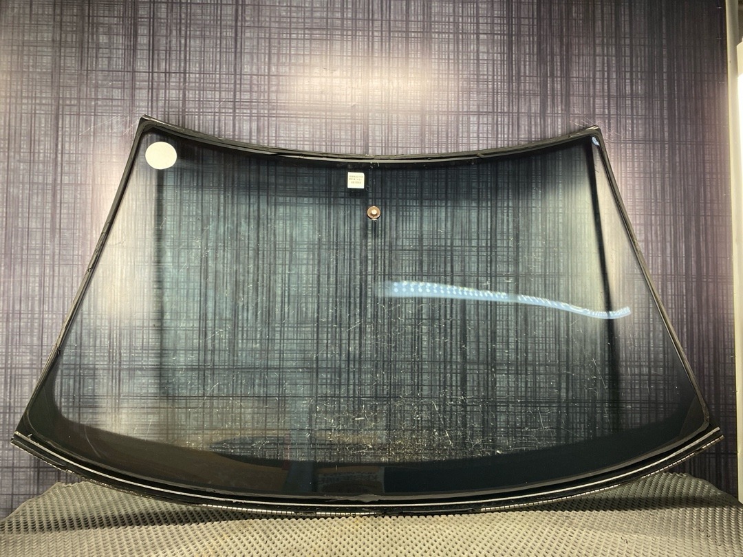 Стекло лобовое, 7583 рублей, Красноярск