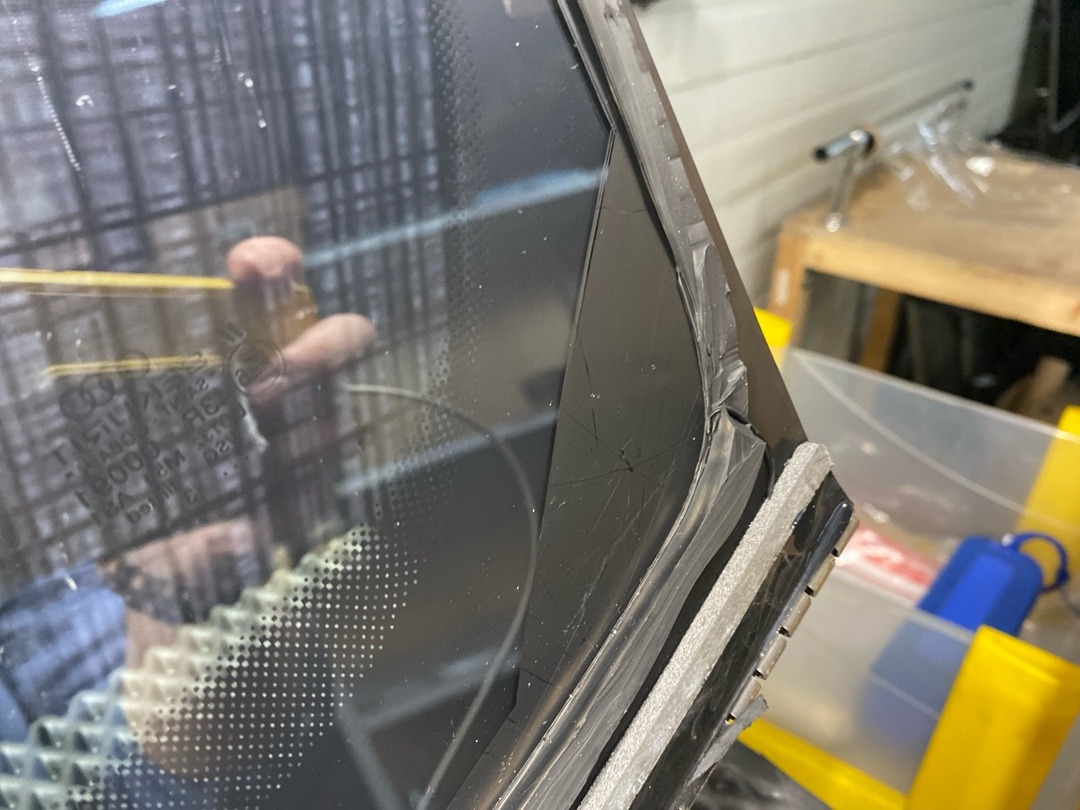 Стекло лобовое, 7583 рублей, Красноярск