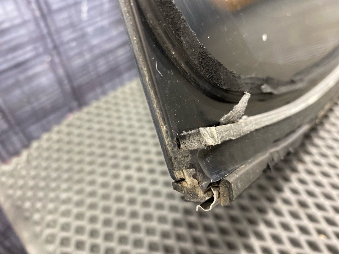 Стекло лобовое, 7583 рублей, Красноярск