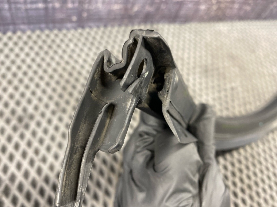 Уплотнительная резинка, 620 рублей, Красноярск