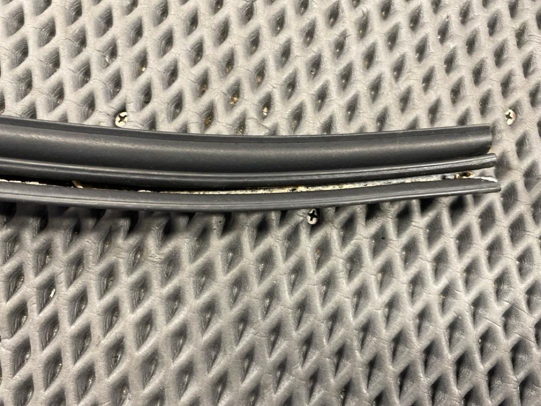 Уплотнитель крышки багажника, 1360 рублей, Красноярск