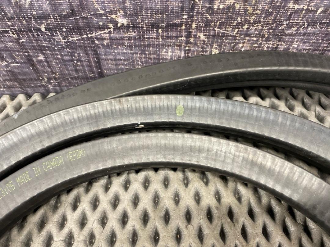 Уплотнитель крышки багажника, 1360 рублей, Красноярск