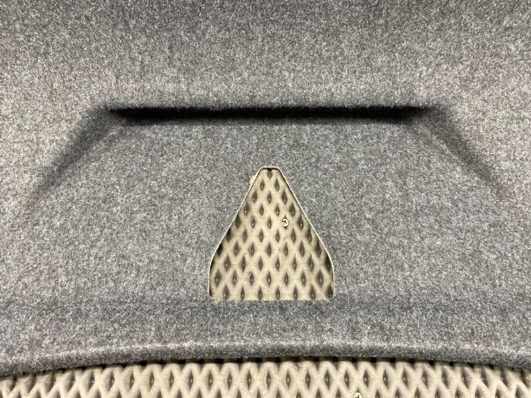 Обшивка крышки багажника, 1740 рублей, Красноярск