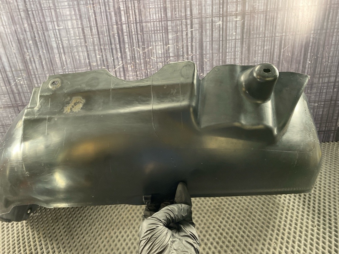 Подкрылок, 3030 рублей, Красноярск