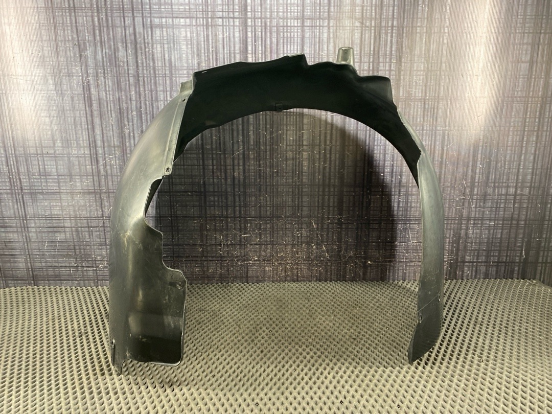 Подкрылок, 3030 рублей, Красноярск