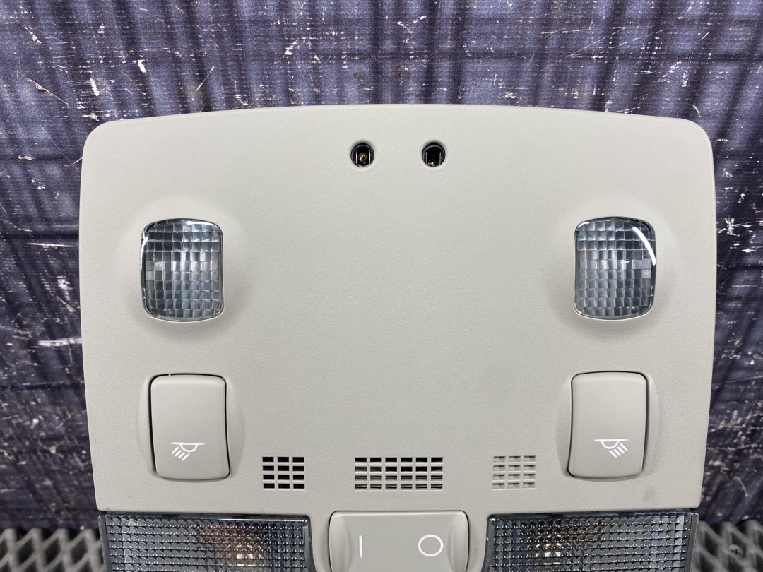 Плафон салона, 1065 рублей, Красноярск