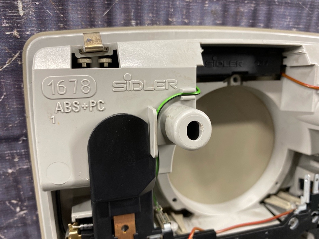 Плафон салона, 1065 рублей, Красноярск