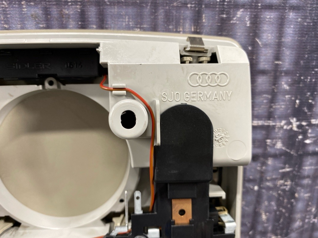 Плафон салона, 1065 рублей, Красноярск