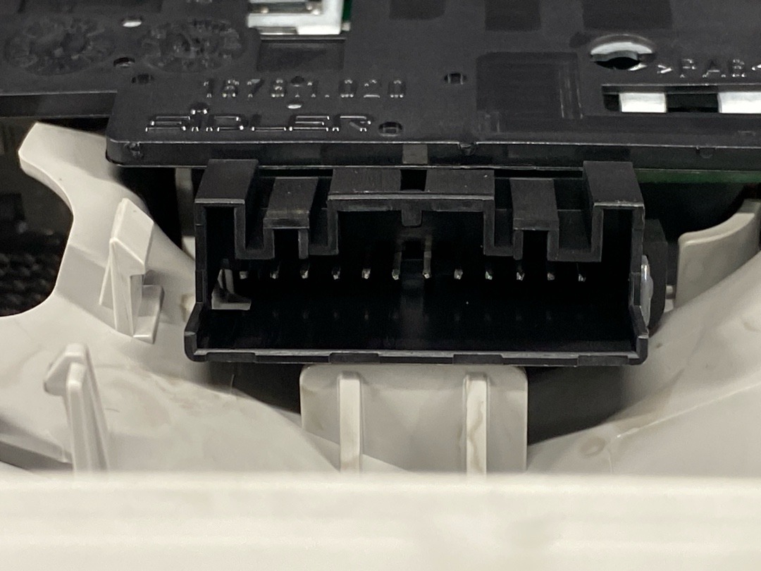 Плафон салона, 1065 рублей, Красноярск