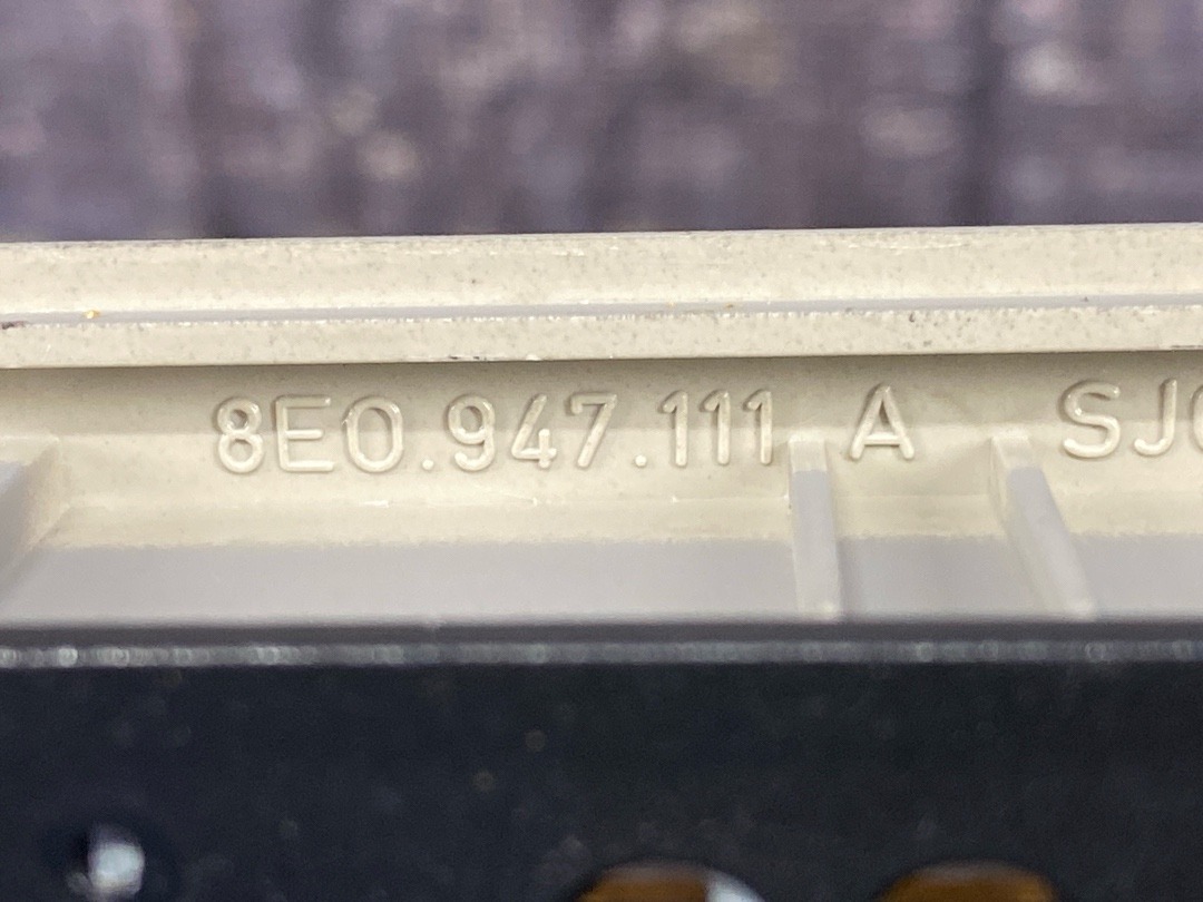 Плафон салона, 533 рублей, Красноярск