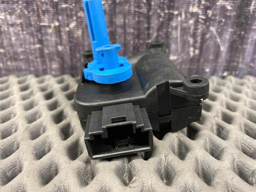 Мотор заслонки печки, 795 рублей, Красноярск