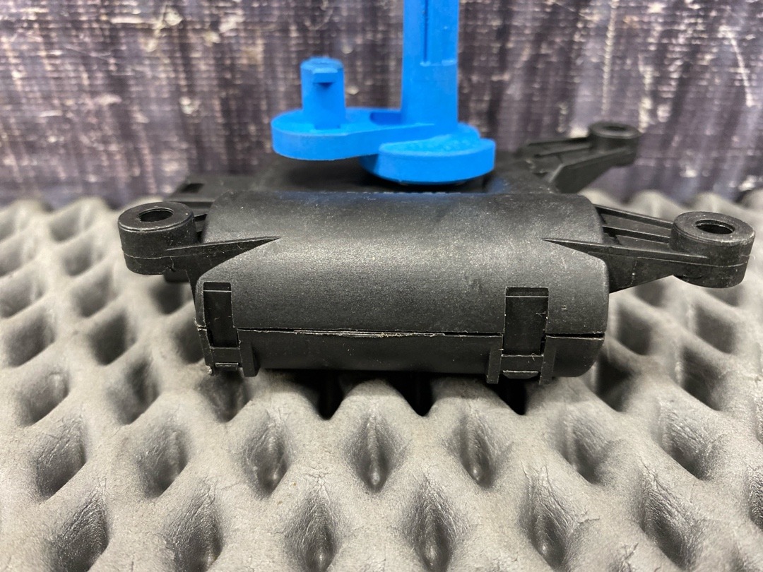 Мотор заслонки печки, 795 рублей, Красноярск