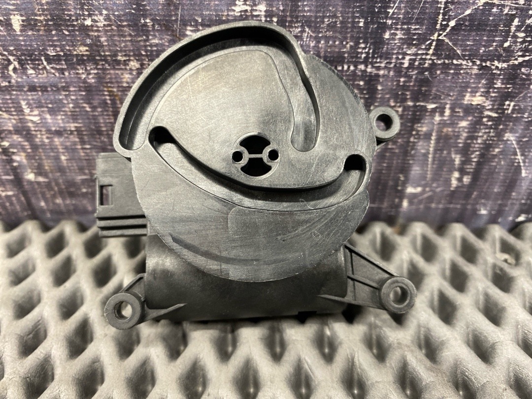 Мотор заслонки печки, 795 рублей, Красноярск