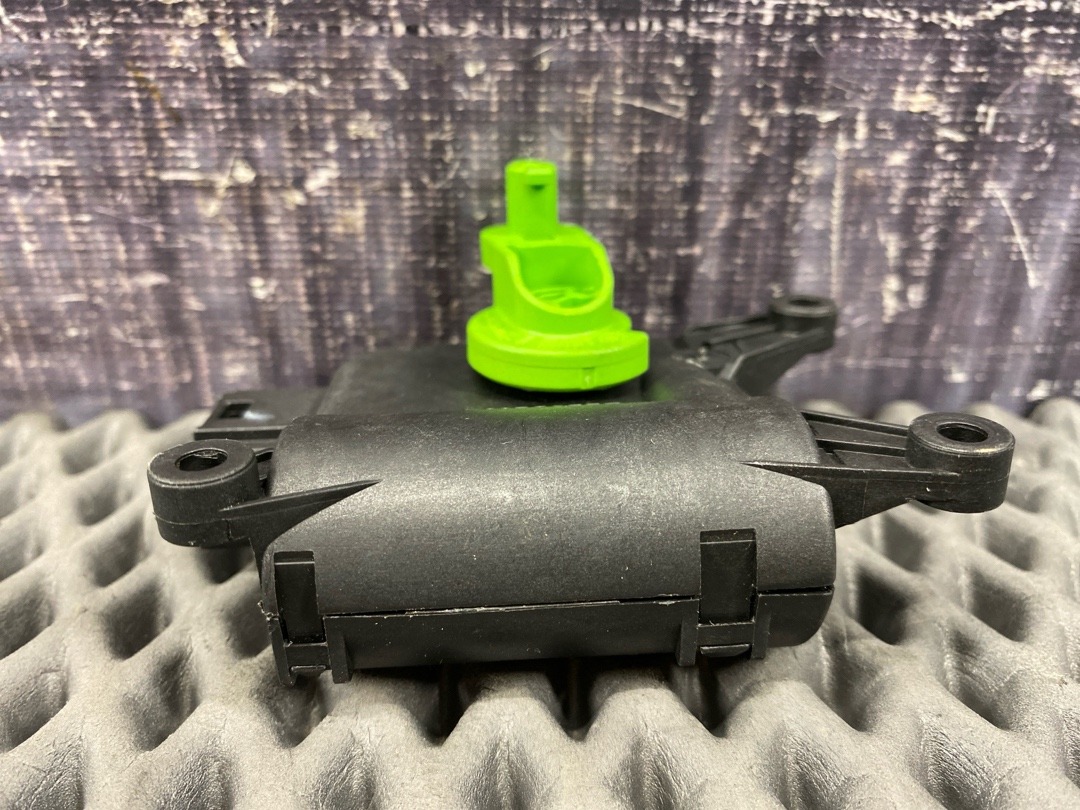 Мотор заслонки печки, 795 рублей, Красноярск