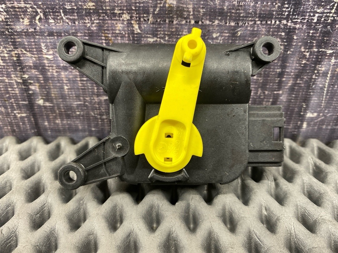 Мотор заслонки печки, 795 рублей, Красноярск