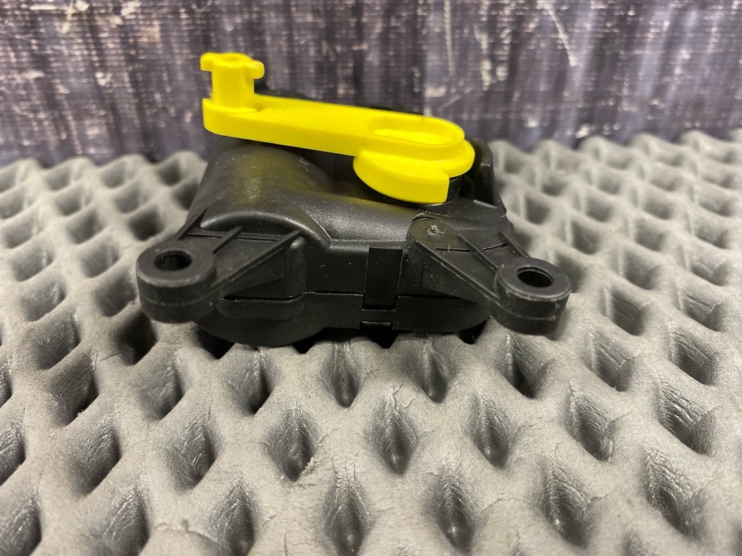 Мотор заслонки печки, 795 рублей, Красноярск