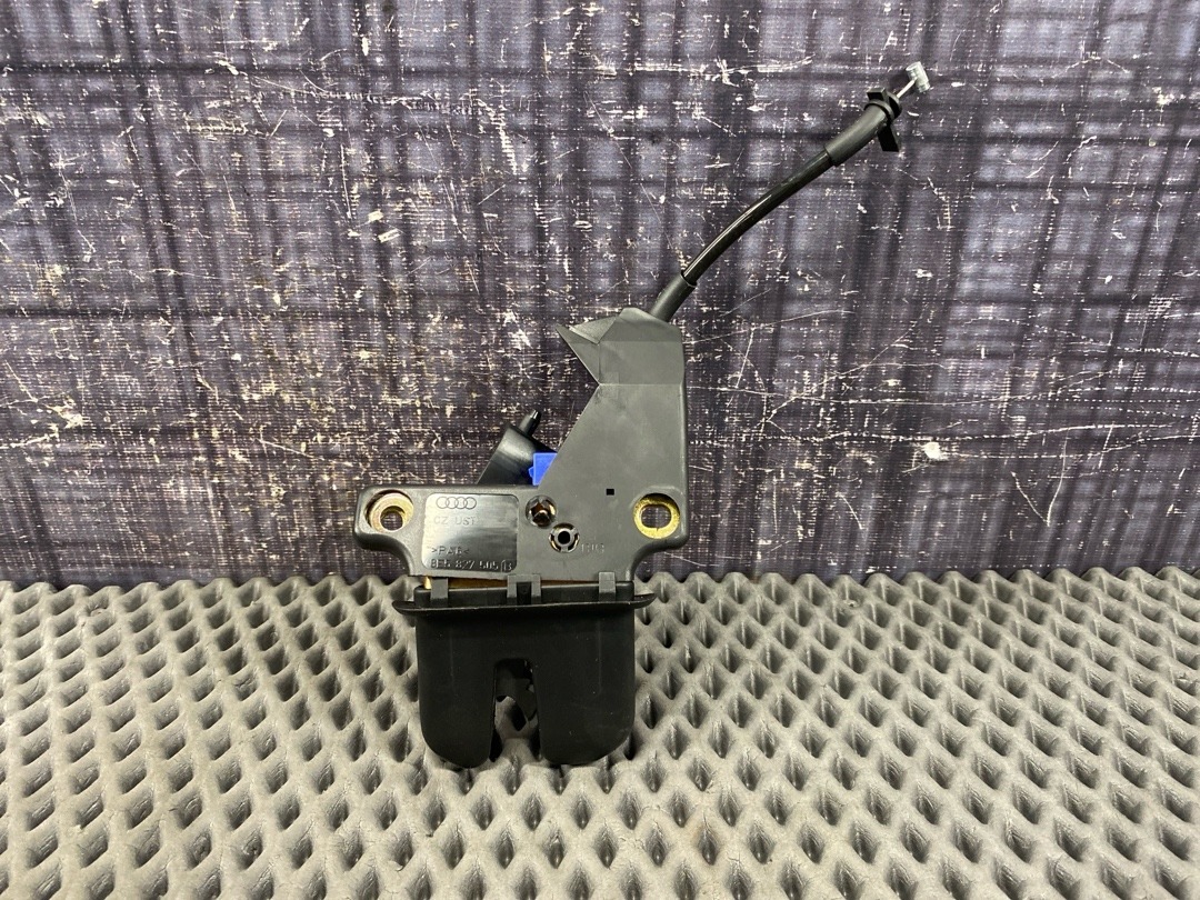 Замок багажника, 2790 рублей, Красноярск