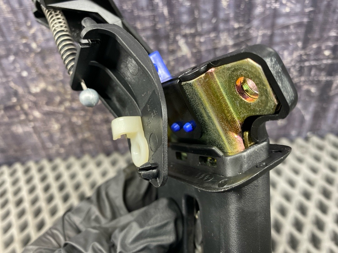 Замок багажника, 2790 рублей, Красноярск