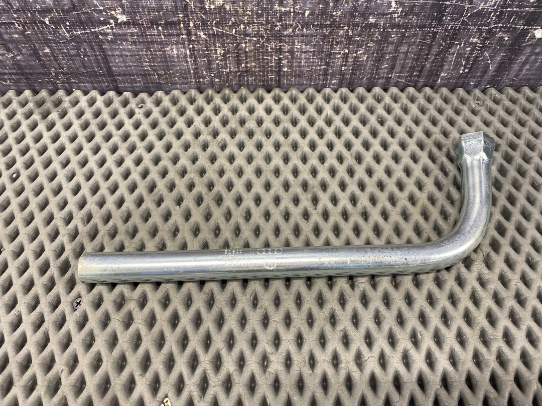 Ключ баллонный, 413 рублей, Красноярск