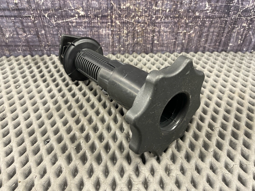 Крепление запасного колеса, 773 рублей, Красноярск