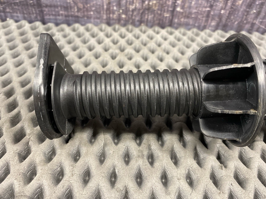 Крепление запасного колеса, 773 рублей, Красноярск