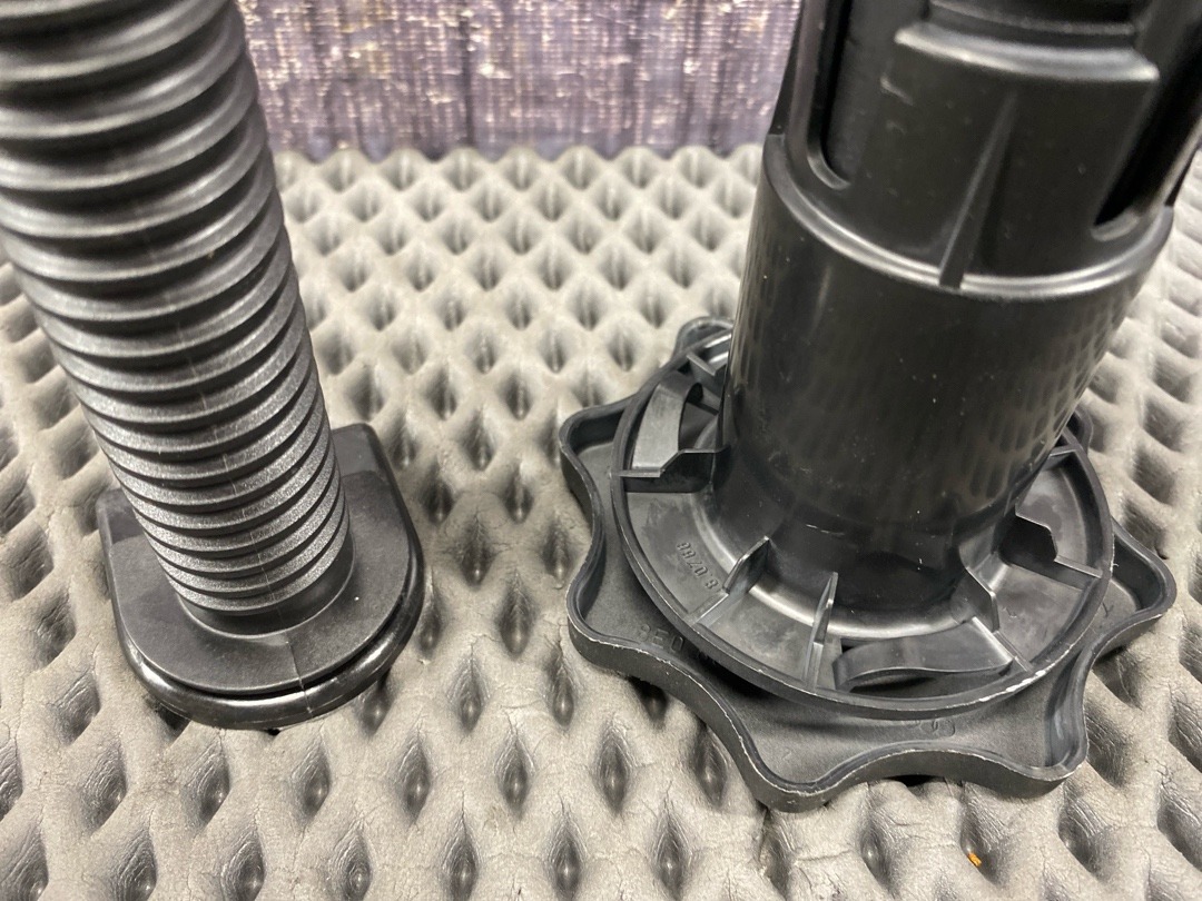 Крепление запасного колеса, 773 рублей, Красноярск