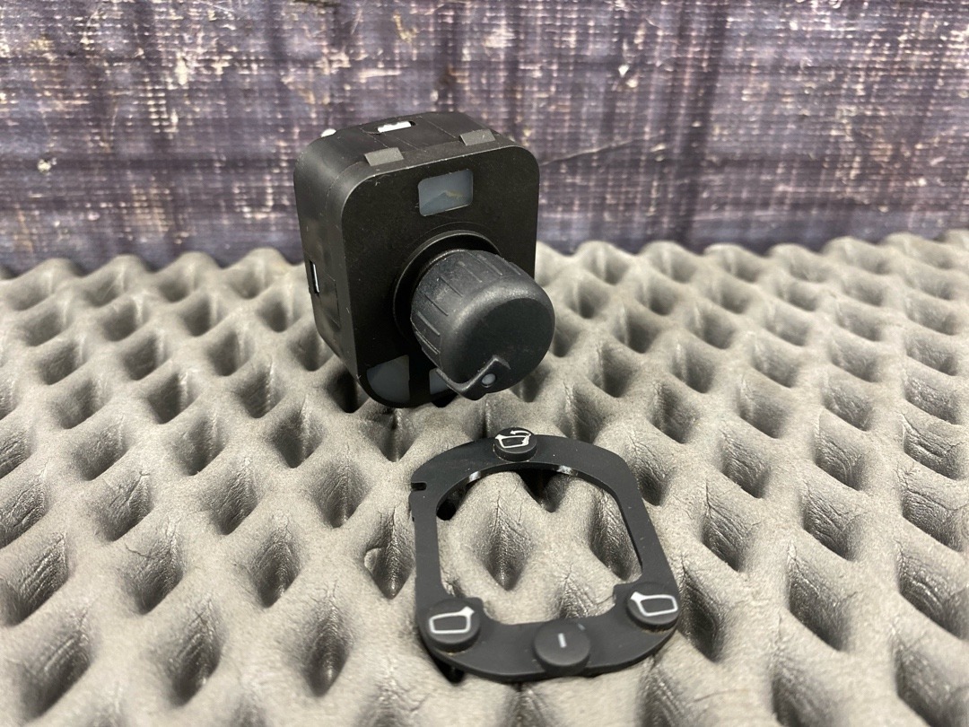 Кнопка регулировки зеркал, 1260 рублей, Красноярск