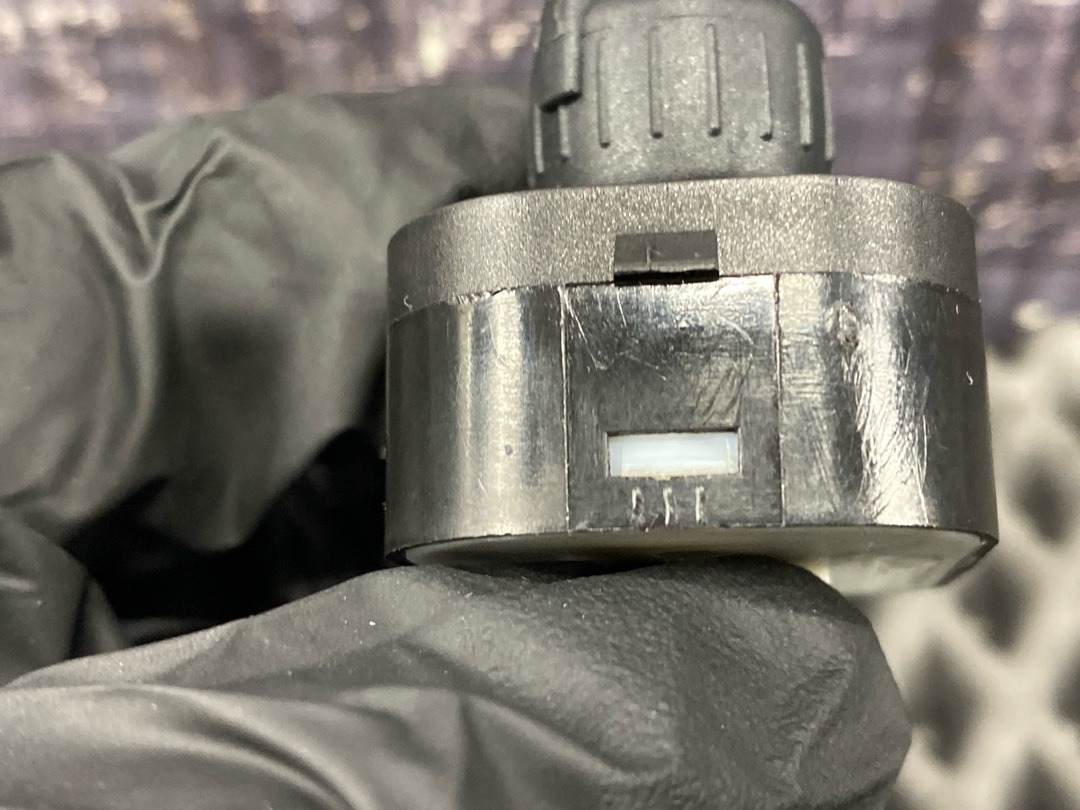 Кнопка регулировки зеркал, 1260 рублей, Красноярск