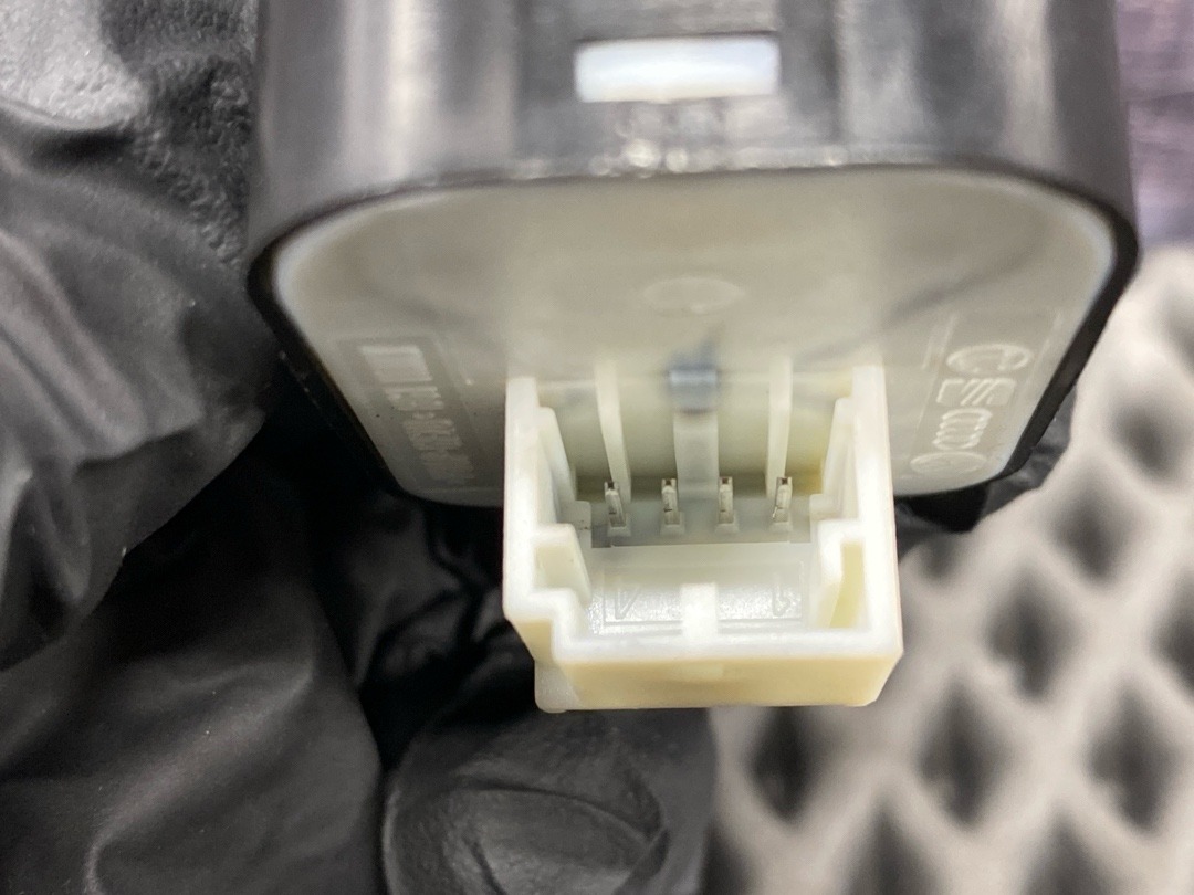 Кнопка регулировки зеркал, 1260 рублей, Красноярск