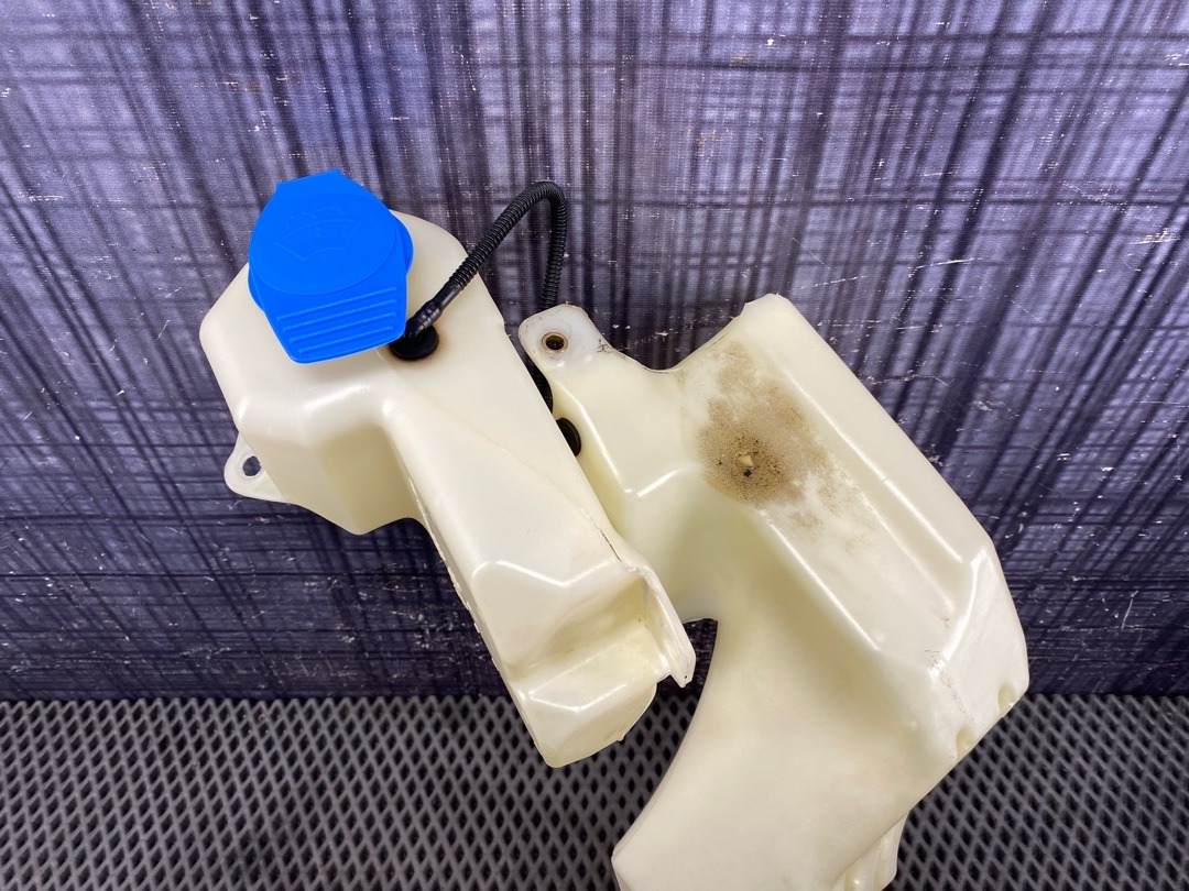 Бачок омывателя, 2220 рублей, Красноярск