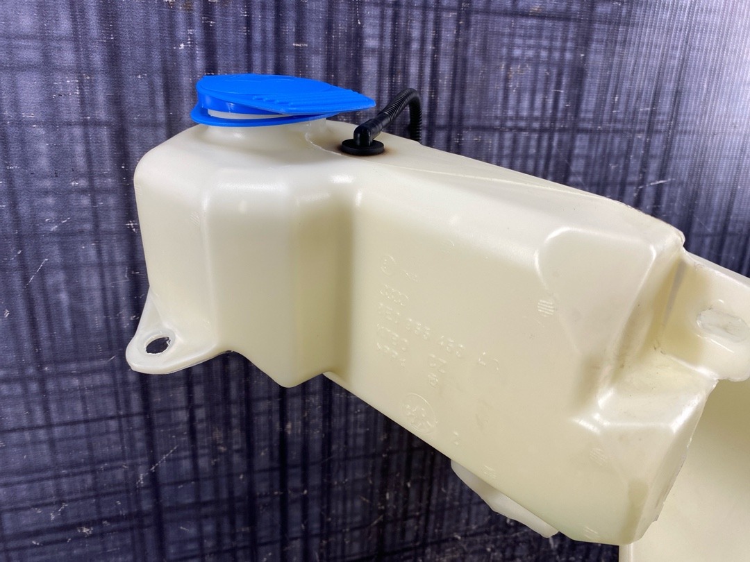 Бачок омывателя, 2220 рублей, Красноярск