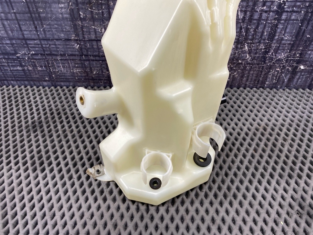 Бачок омывателя, 2220 рублей, Красноярск