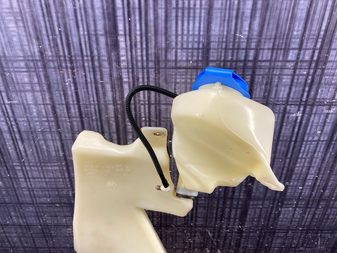 Бачок омывателя, 2220 рублей, Красноярск