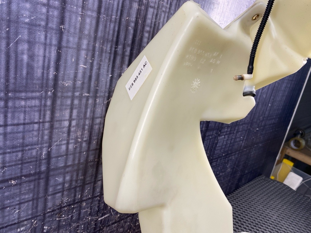 Бачок омывателя, 2220 рублей, Красноярск