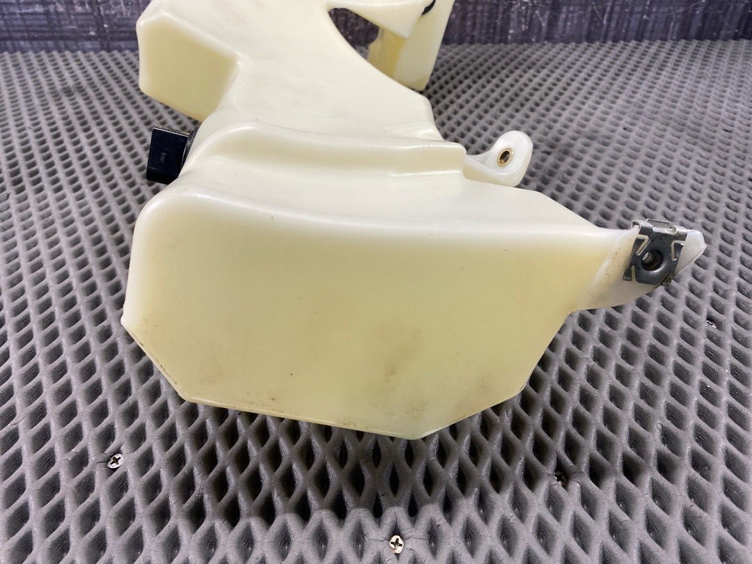 Бачок омывателя, 2220 рублей, Красноярск