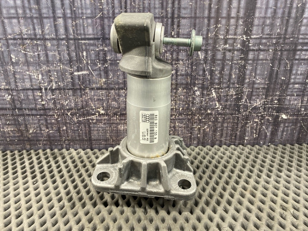 Кронштейн усилителя бампера, 1223 рублей, Красноярск