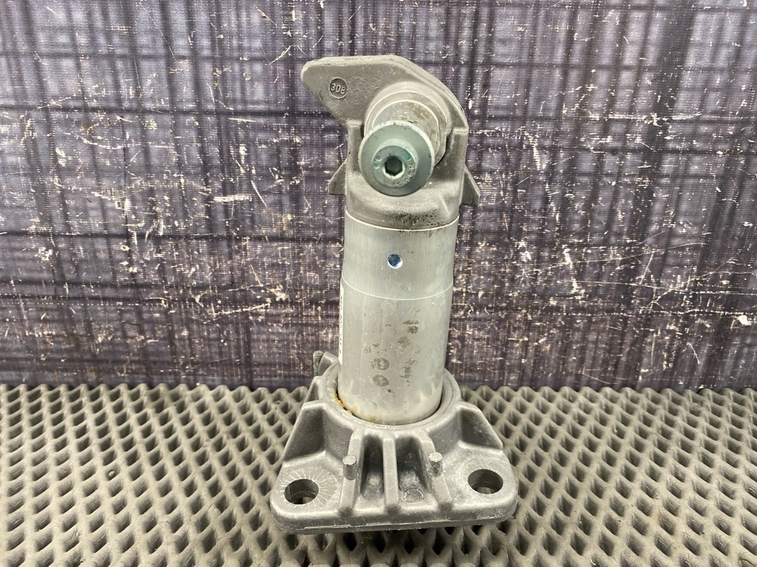 Кронштейн усилителя бампера, 1223 рублей, Красноярск