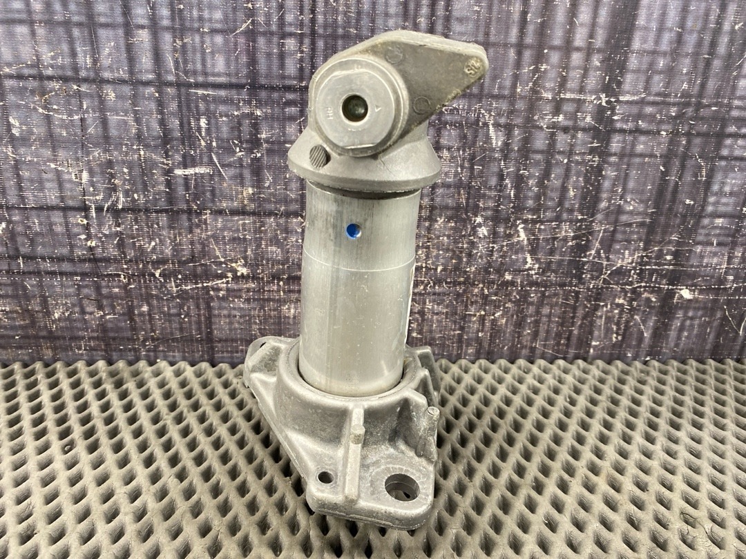 Кронштейн усилителя бампера, 1223 рублей, Красноярск