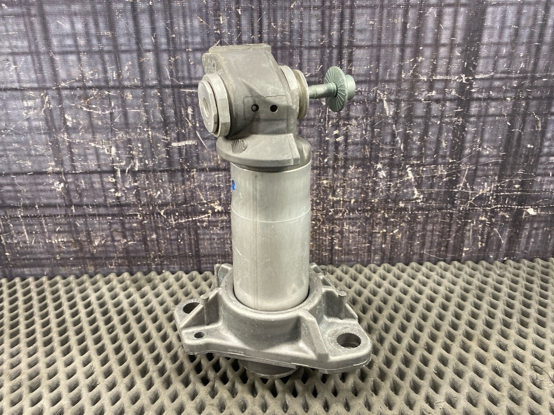 Кронштейн усилителя бампера, 1223 рублей, Красноярск