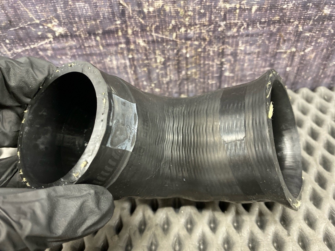 Патрубок интеркуллера, 518 рублей, Красноярск