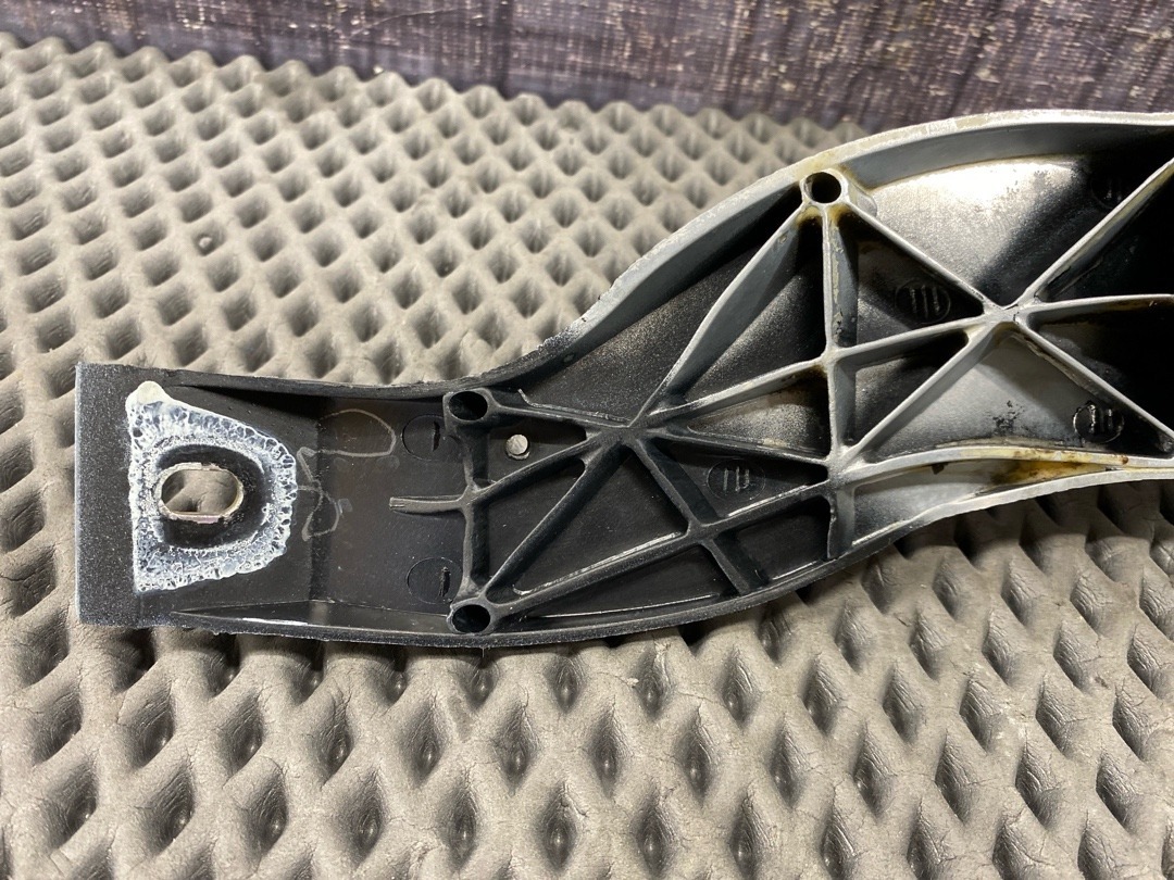 Крепление крыла, 1410 рублей, Красноярск