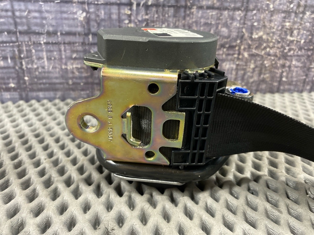 Ремень безопасности, 2010 рублей, Красноярск