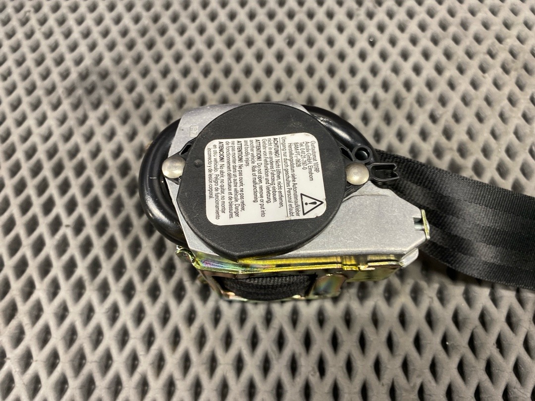 Ремень безопасности, 2010 рублей, Красноярск